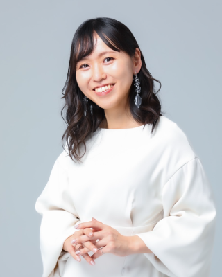 鯵坂 万智子